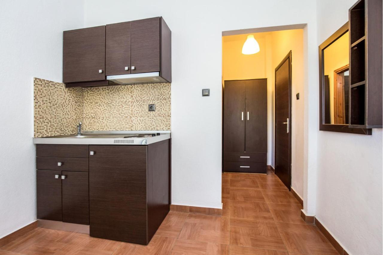 Androni Apartment Potos Exterior photo