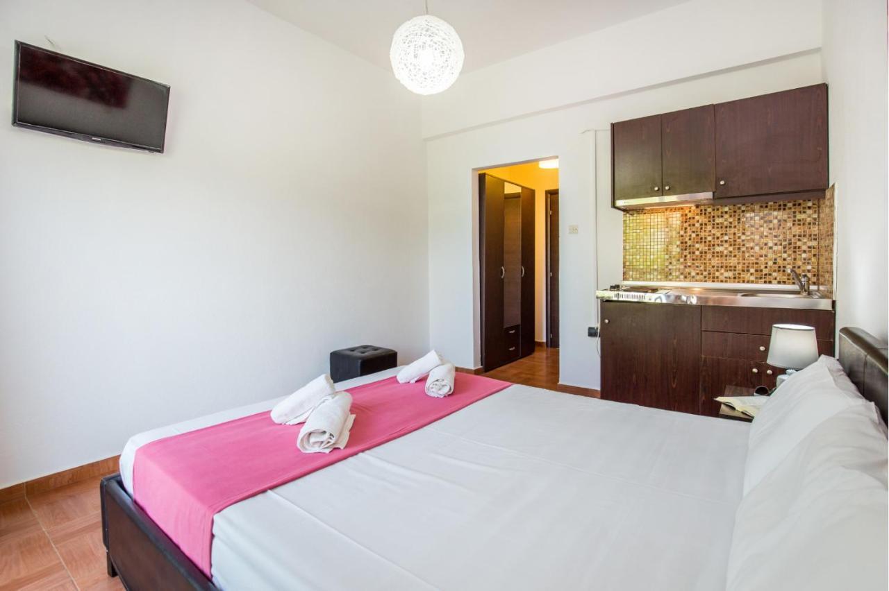 Androni Apartment Potos Exterior photo
